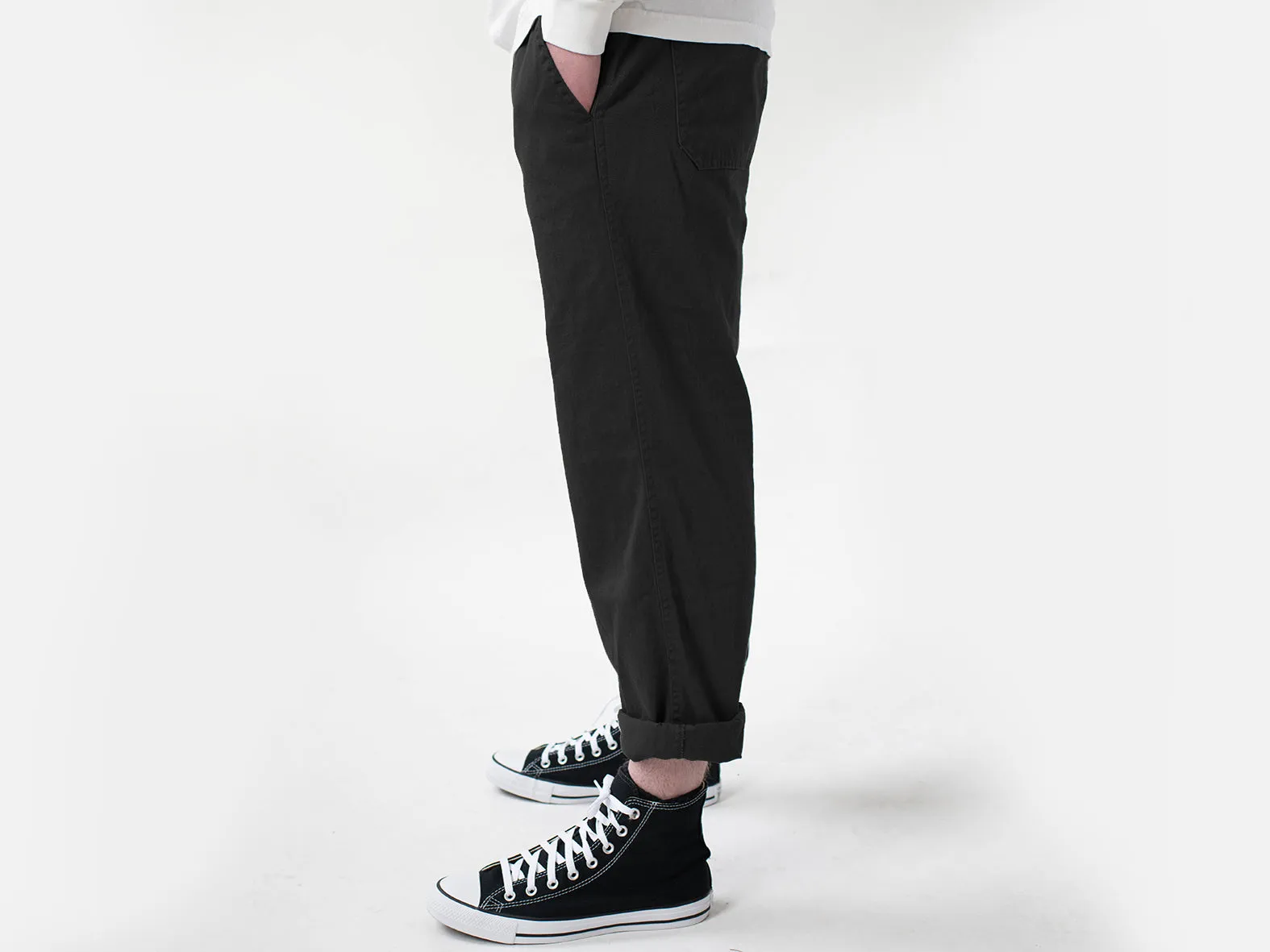 FIELD PANT. RELAXED. BLACK