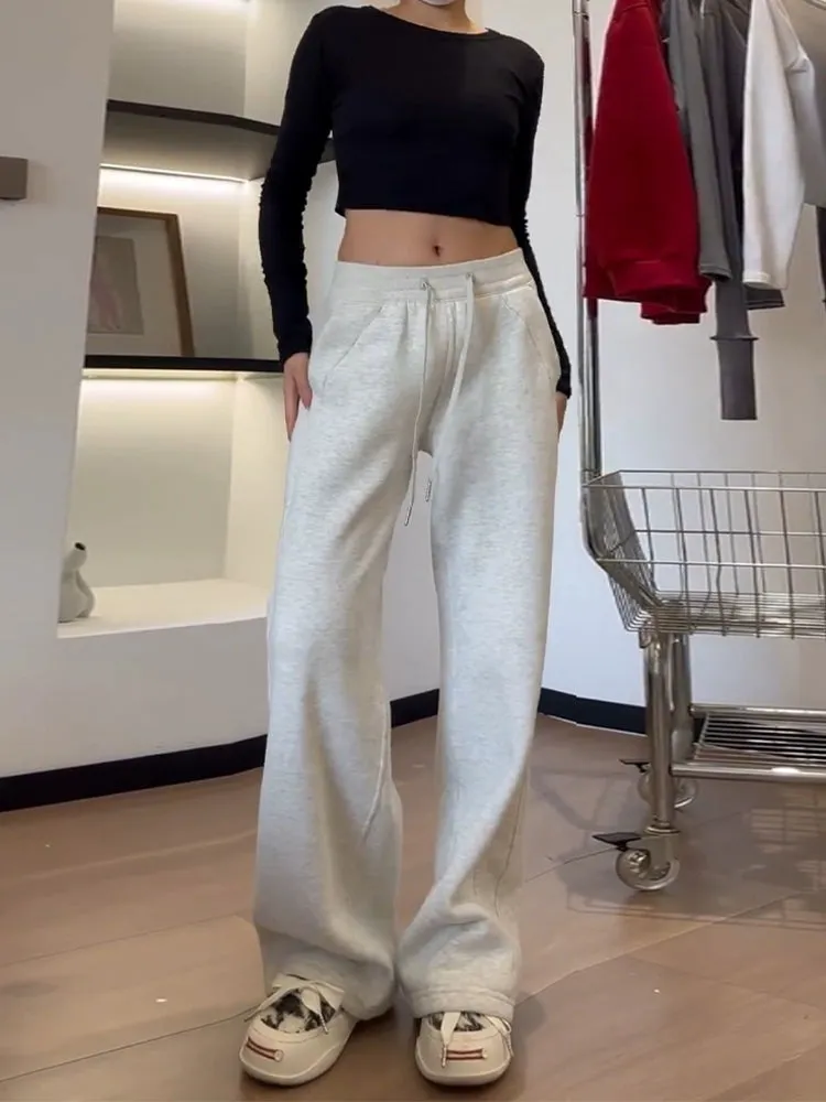 Lux Velvet Mid-Waist Sweatpants