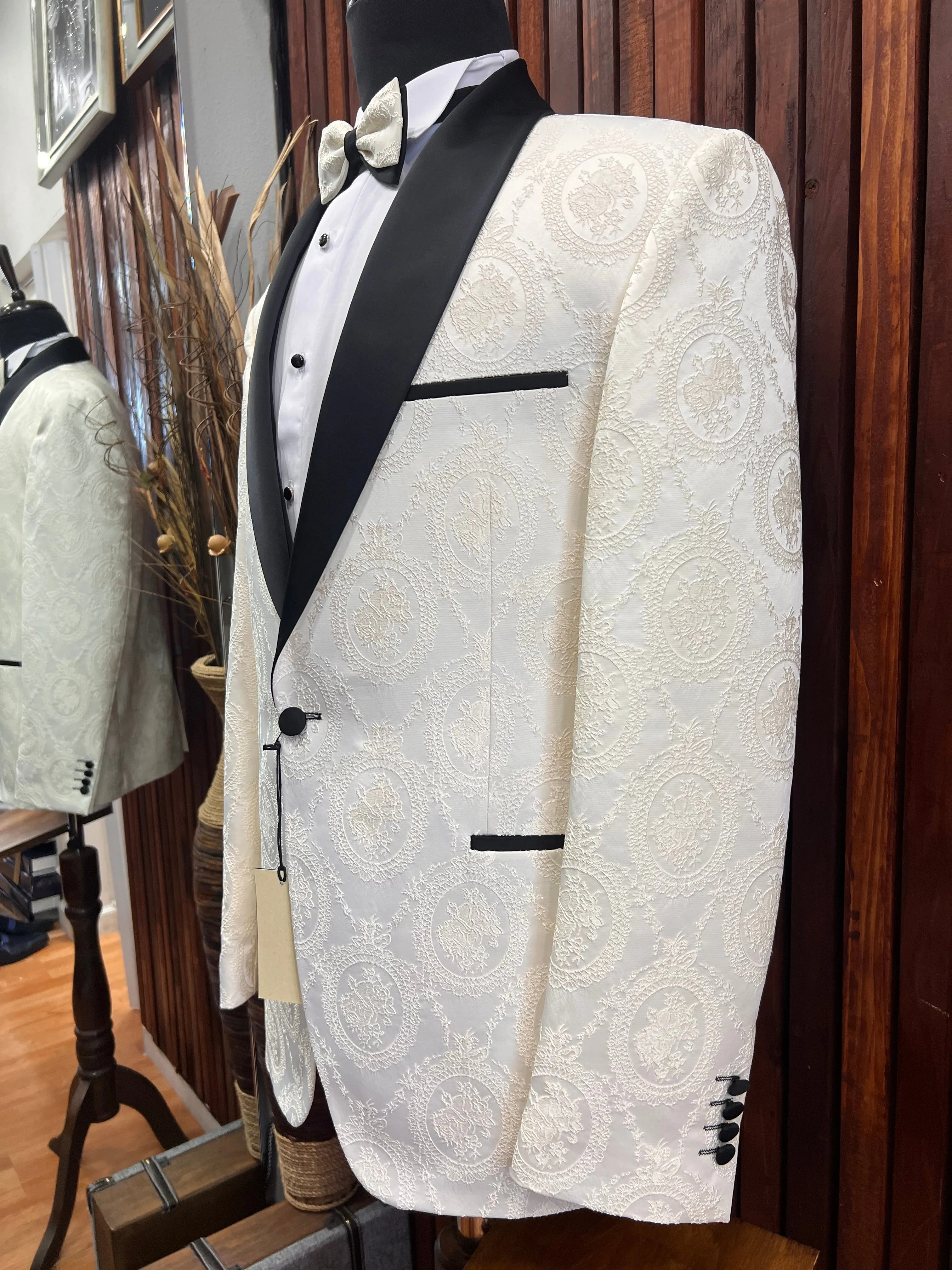 Mens Floral White Tuxedo with Black Shawl Lapel Slim fit 3 piece Tuxedo | Big And Tall | Weddings and Special Eventse