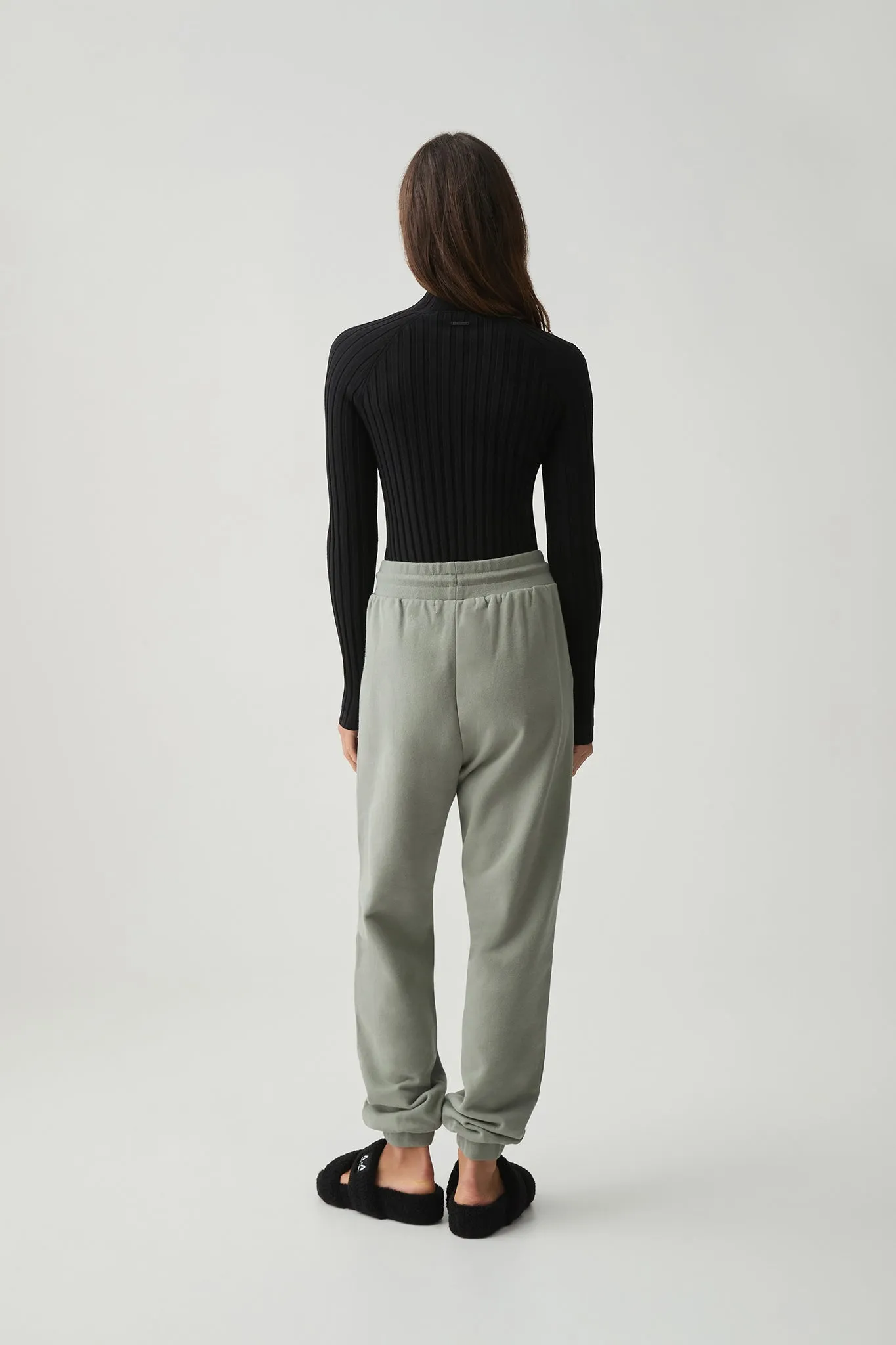 Relaxed Trackpant 508